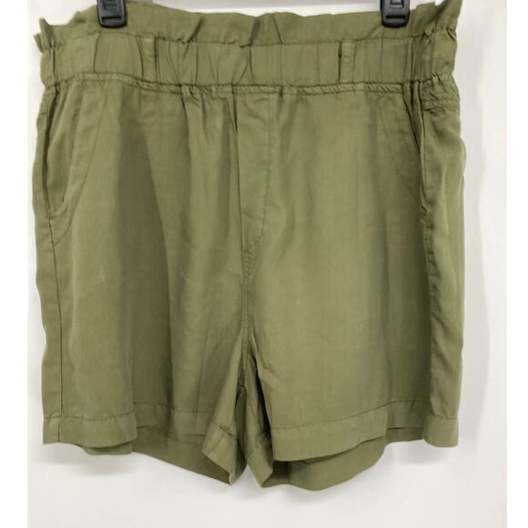 Thread Supply Womens Olive Green Shorts NEW Size XL - Picture 1 of 11